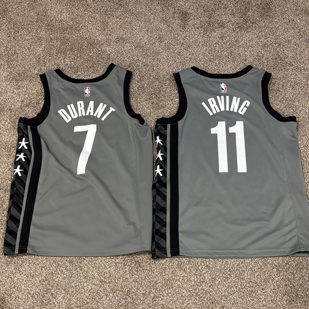 Nike Gray Basketball Jerseys Durant & Irving - Picture 2 of 7